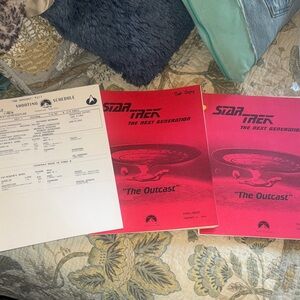 RARE & Authentic Star Trek TNG "The Outcast" (Episode 217) Production Script -